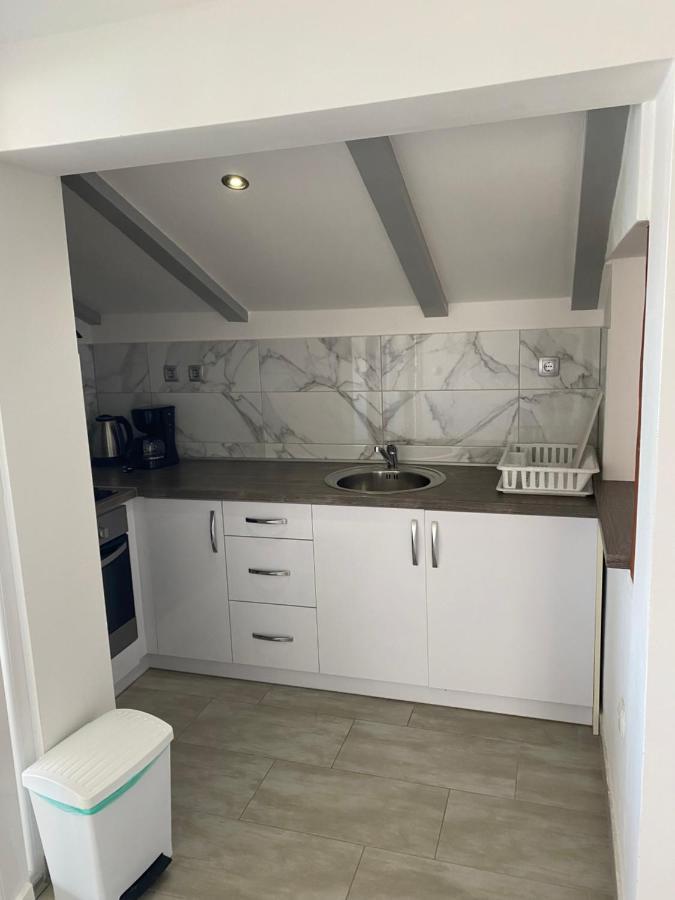 Apartments Nautica Barbat na Rabu ภายนอก รูปภาพ