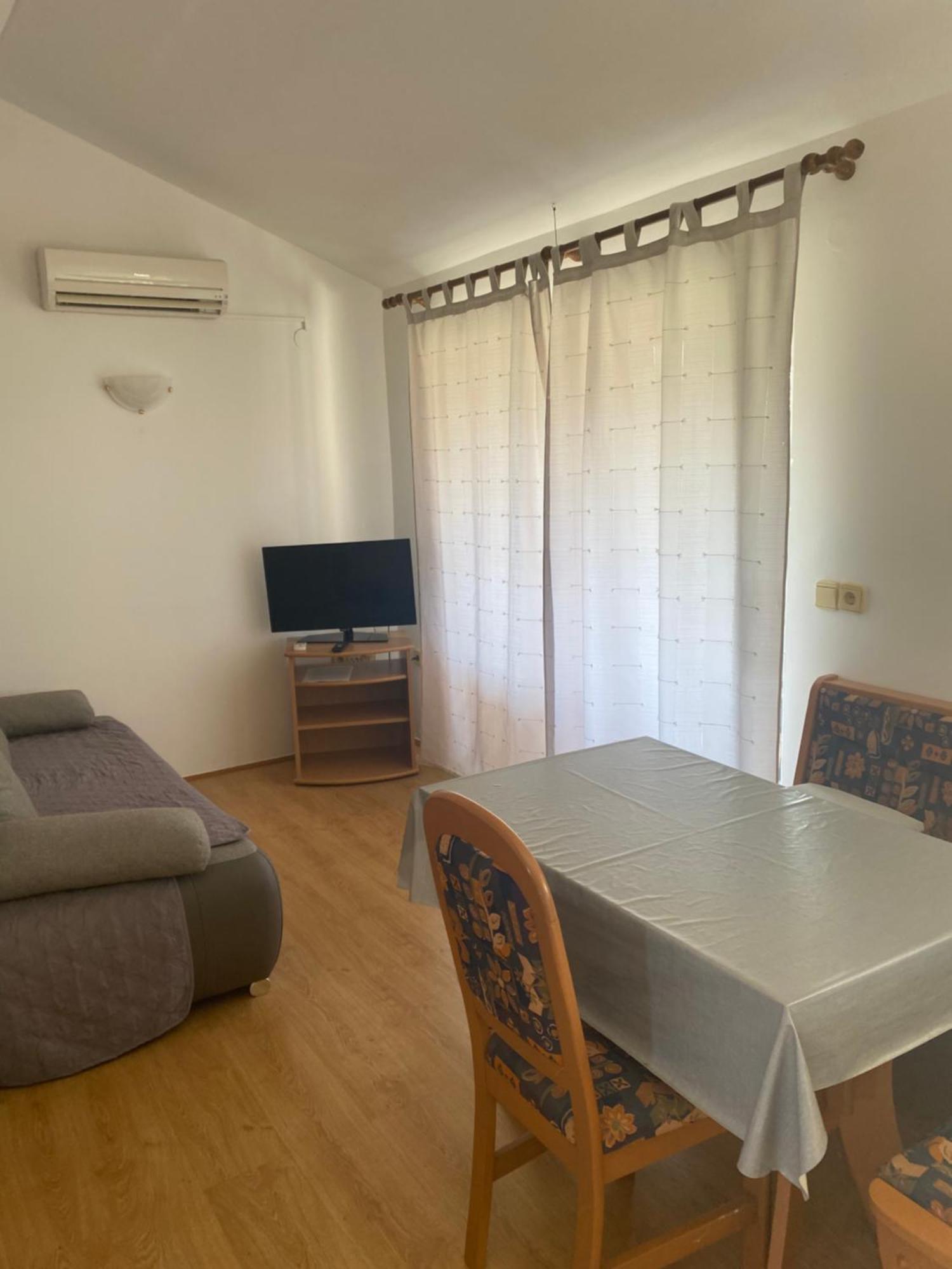 Apartments Nautica Barbat na Rabu ภายนอก รูปภาพ