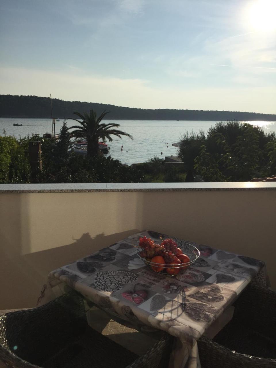Apartments Nautica Barbat na Rabu ภายนอก รูปภาพ
