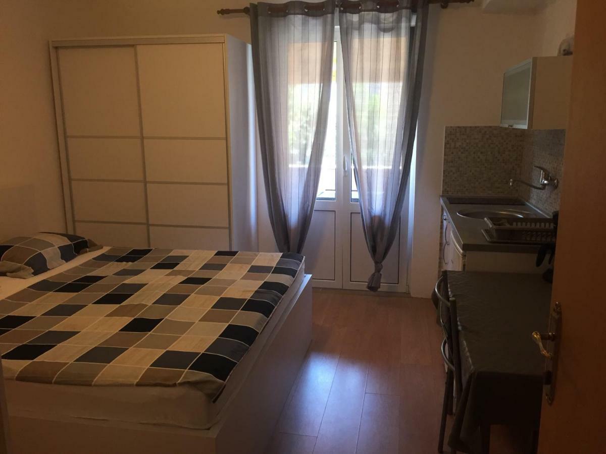 Apartments Nautica Barbat na Rabu ภายนอก รูปภาพ
